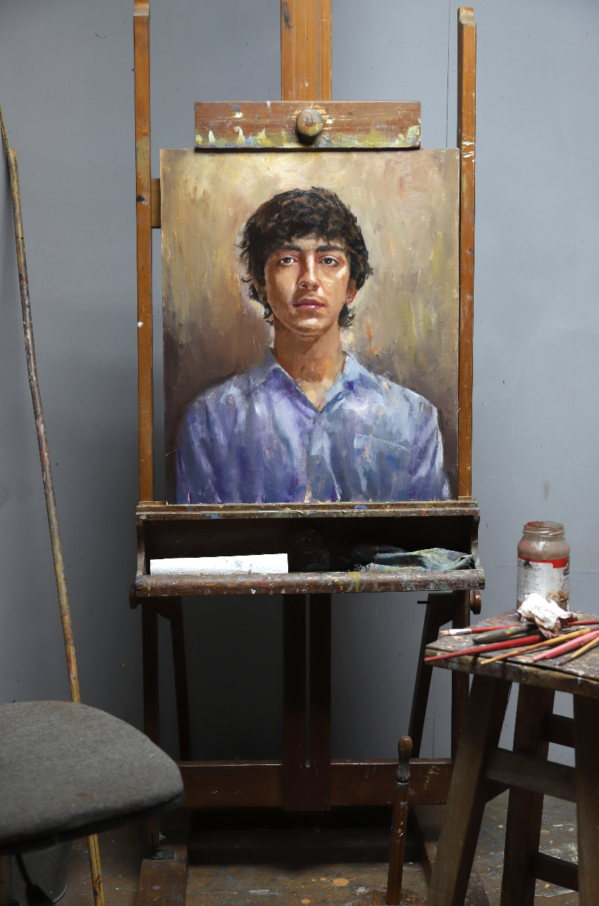 Javi&rsquo;s finished portrait on the easel